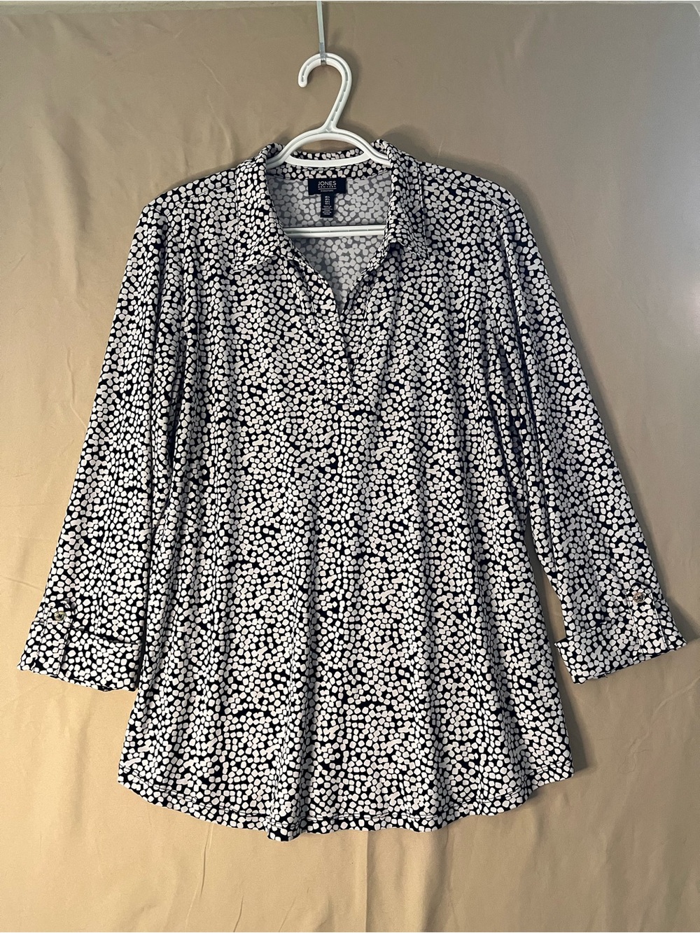 Jones New York Black & Beige Dot Print 3/4 Sleeve Tunic